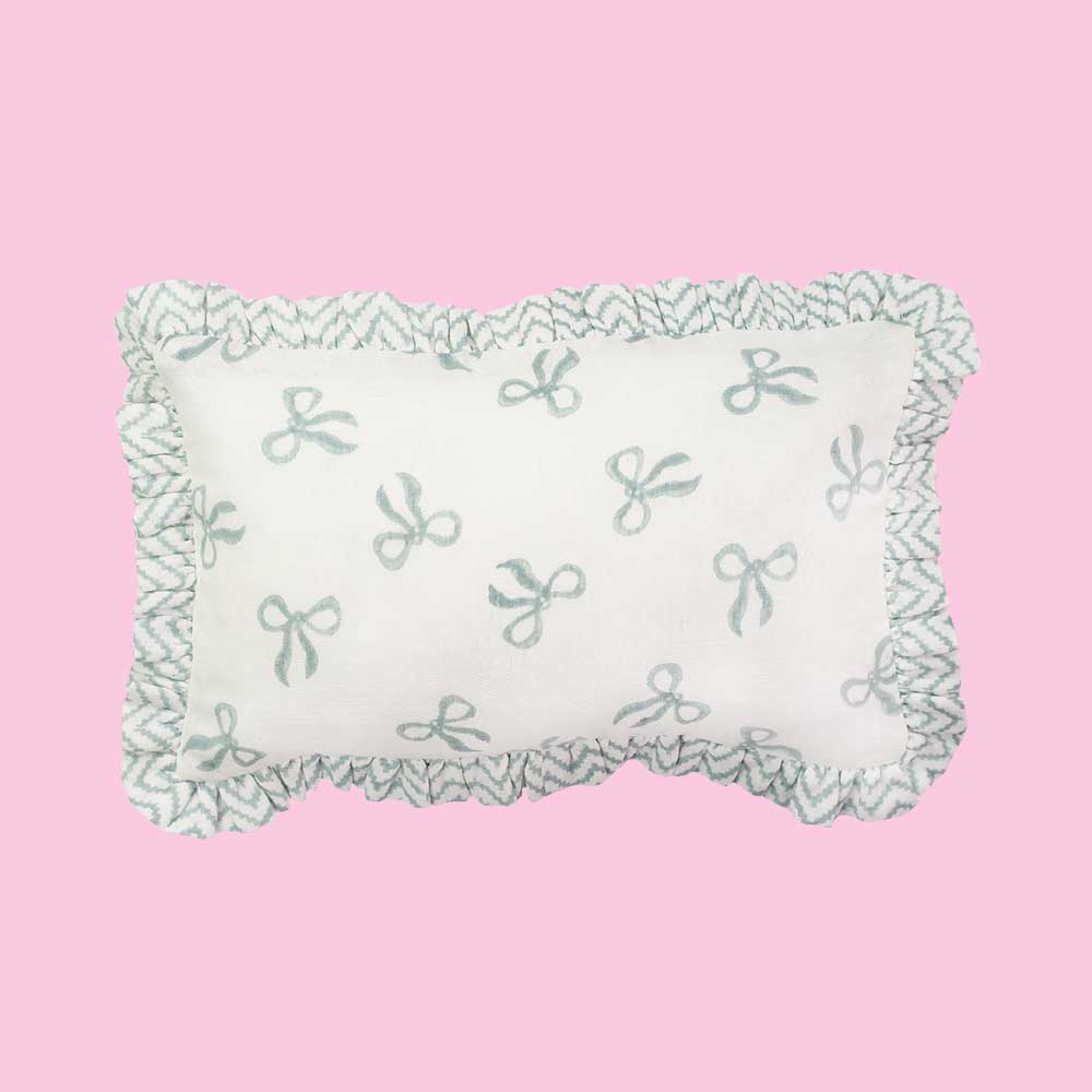 Muslin Ruffle Mini Pillow